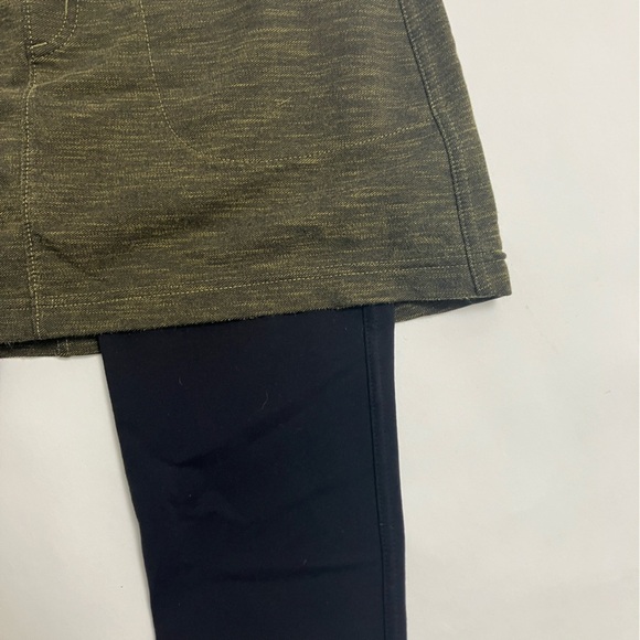 ATHLETA leggings with mini skirt - Picture 2 of 5